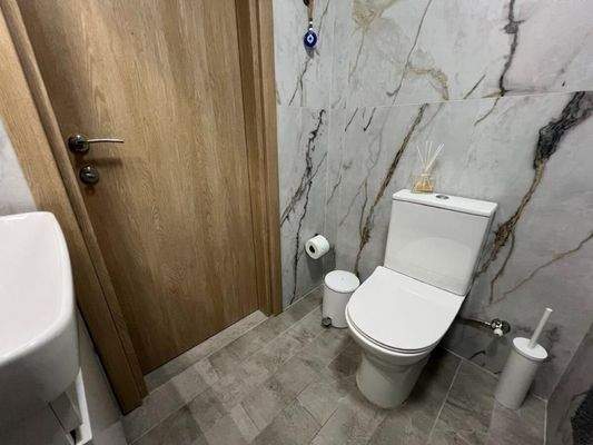 Kreta: Neu renoviertes Haus mit zwei Wohnungen in Milatos