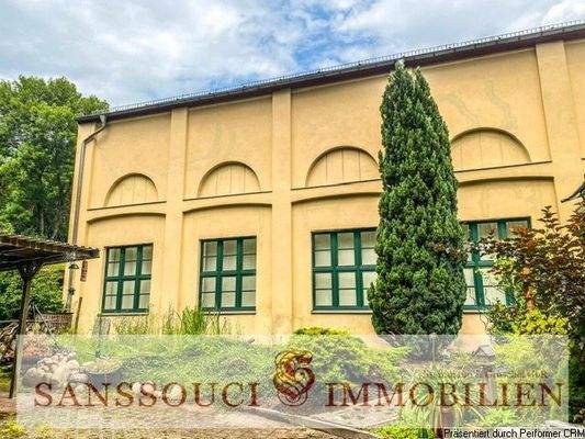 Gartenansicht Gewerbeeinheit