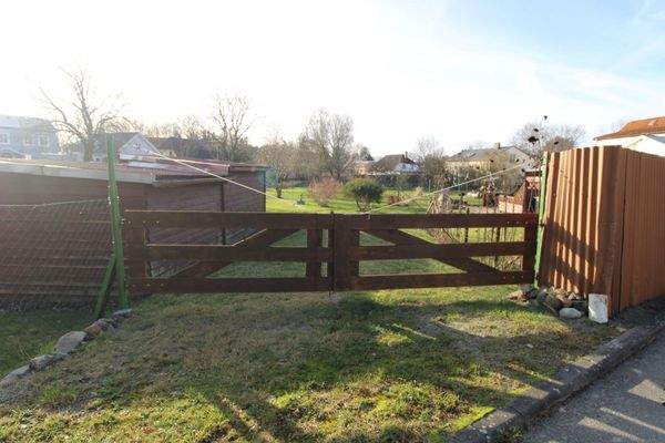 Grundstückseinfahrt