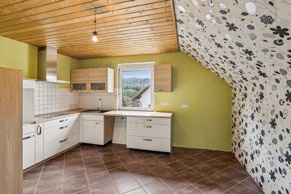 Einbauküche im Dachgeschoss