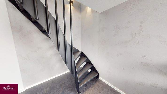 Treppenauf bzw. -abgang