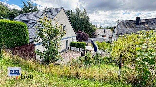 aus heutiger Ansicht ins Grüne