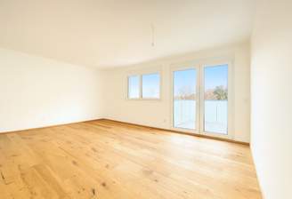 Wohnküche mit Zugang Balkon