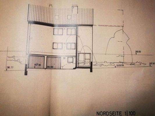 Nordseite/Eingangsbereich