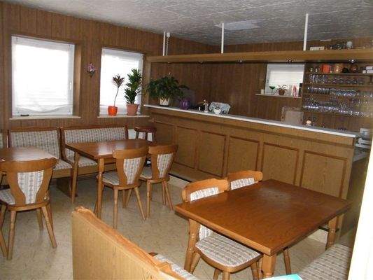 Wohnhaus KG Hobby/Bar