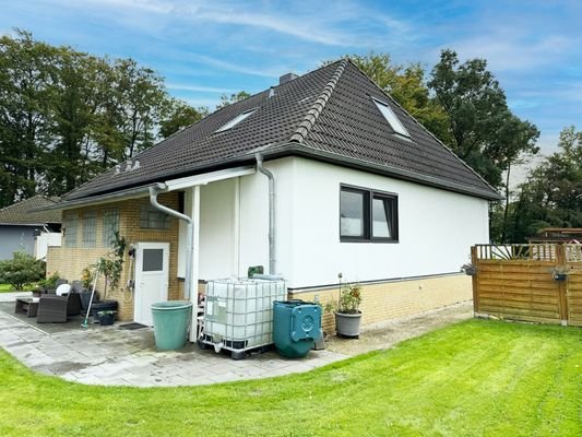 Vorderer Terrassenbereich : Seitenansicht