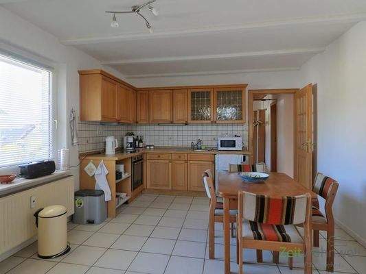 Blick zur Küchenzeile