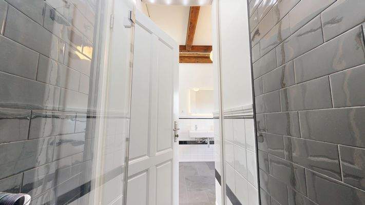 Blick aus der Dusche.jpg