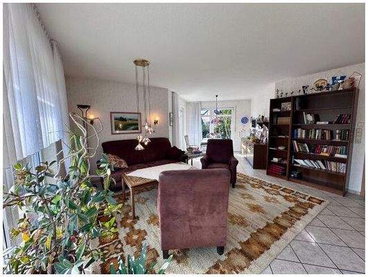 offener Wohn- und Essbereich