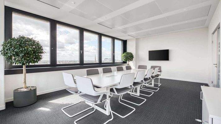 regus-mundsburg-tower-hamburge