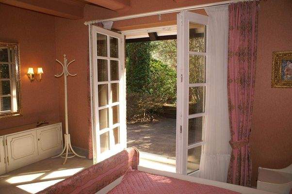 Elternschlafzimmer 43.JPG