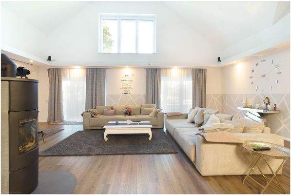 Wohn-/Ess-/Kochbereich