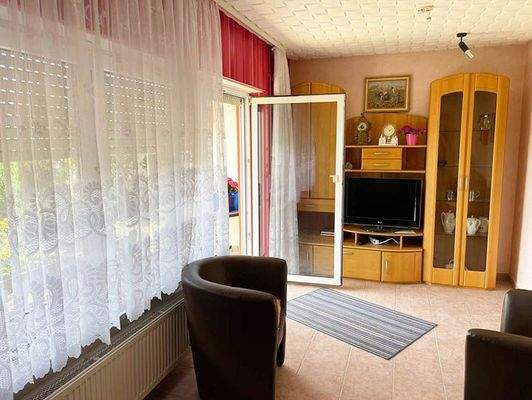 Zimmer UG mit Terrasse