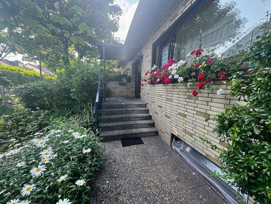 Zugang zum Hauseingang