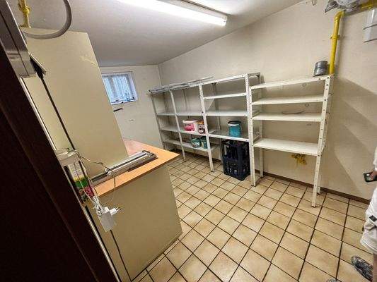 Kellerraum Nummer 2.jpeg