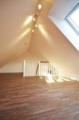 Beispielabbildung Spitzbodenausbau