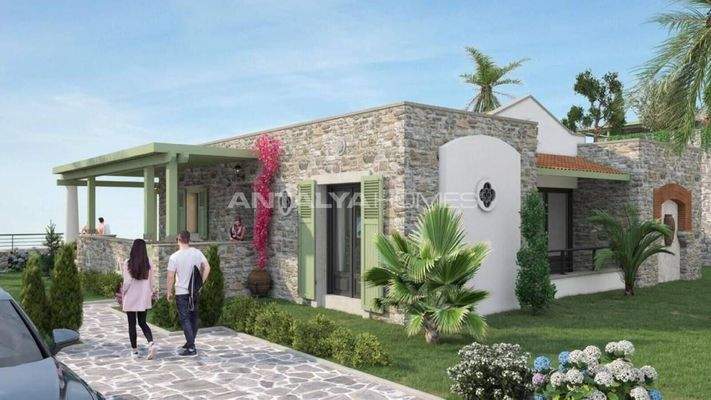 Houses with Private Pools and Sea Views in Bodrum Gumusluk