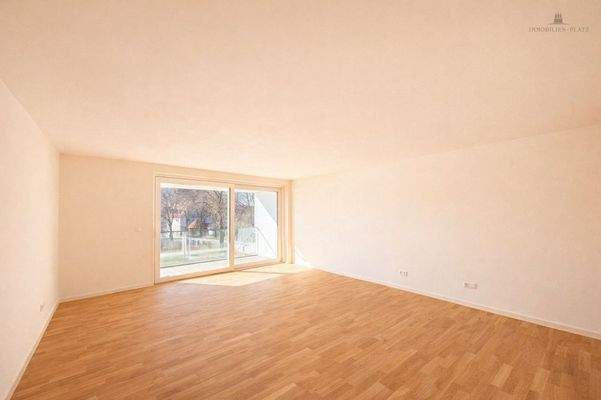 Whg 9 Wohnraum leer II