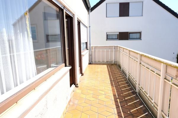Balkon a. d. Schlafzimmer
