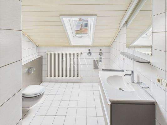 Badezimmer Dachgeschoss
