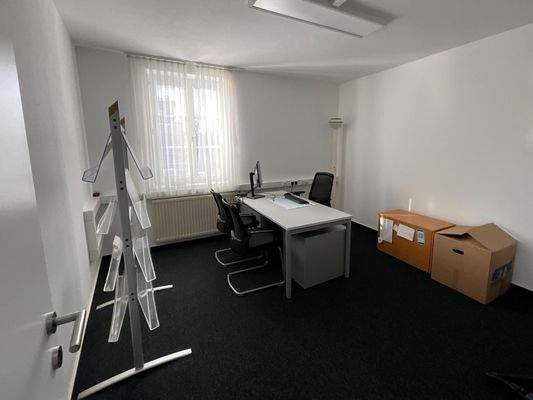 Vermietete Büroflächen OG 1