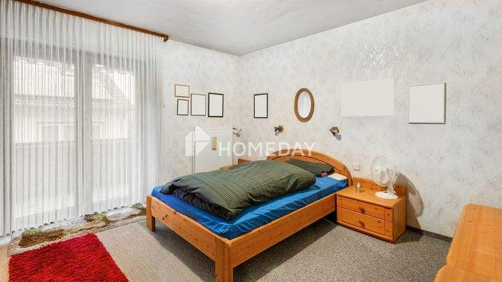 1. OG Schlafzimmer 1