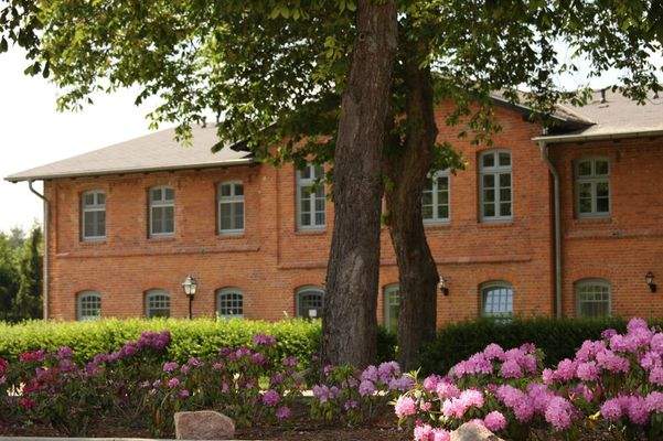 Schloss Basthorst Appartementhaus_Michael_Frahm