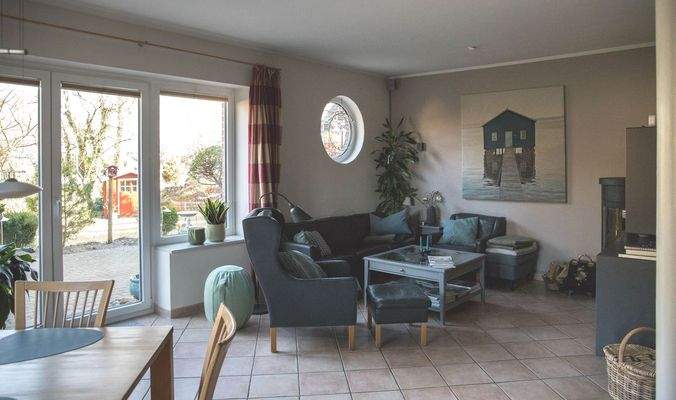 Wohnbereich mit Zugang Terrasse