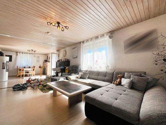 Wohn- und Essbereich