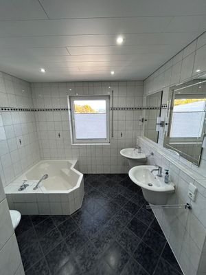 Badezimmer.jpg