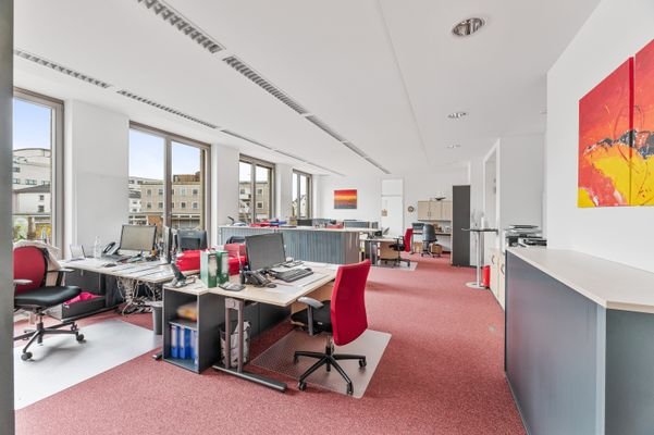 Büro 1
