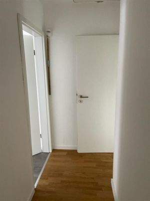 DG Flur zum Wohnzimmer