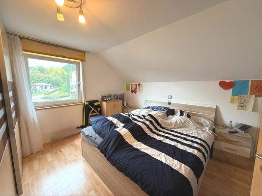 Schlafzimmer OG
