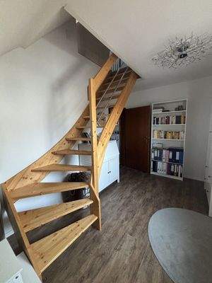 Treppe zum ausgebautem DG.