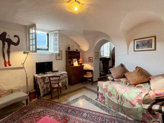 DA987_08 TERRA ITALIA IMMOBILIEN_TERRA ITALIA IMMO