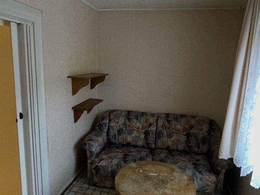 Ankleidezimmer im OG (2)