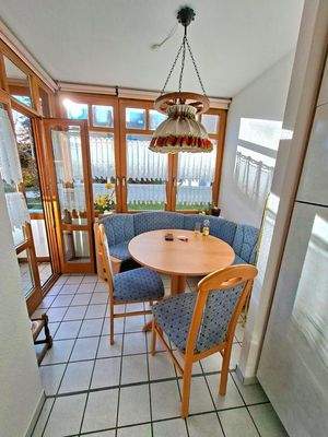 RuhWafeStr Esszimmer, Wintergarten.jpg