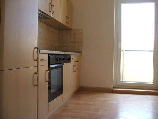 Küche mit Einbaugeräten.JPG