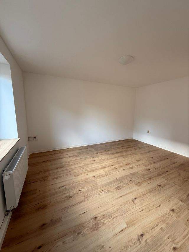 Renovierte 2 Raum Wohnung in Hartenstein ab sofort zu vermieten - Photo 1