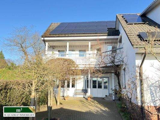 Eingangsbereich mit Südbalkon