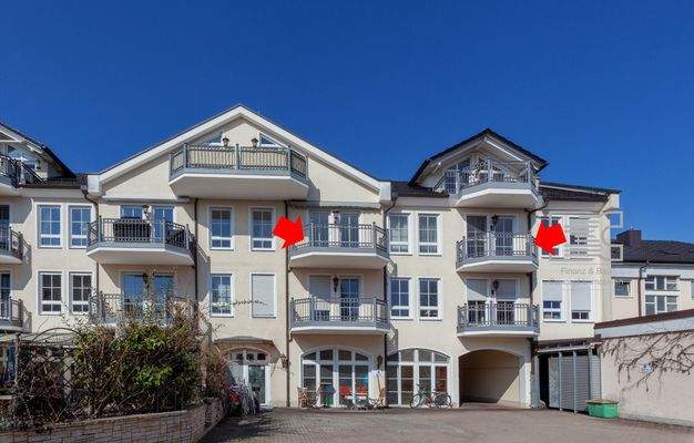 Außenansicht - beide Balkone