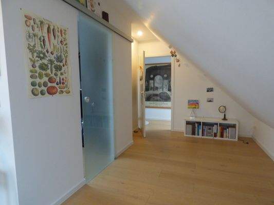 ... mit begehbarem Schrankraum.