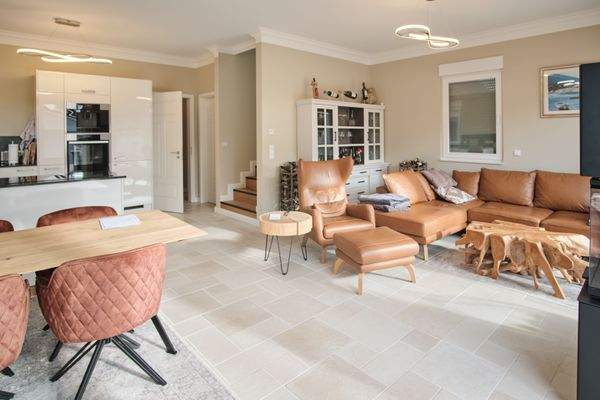 Das Wohnzimmer Bild 2.jpg