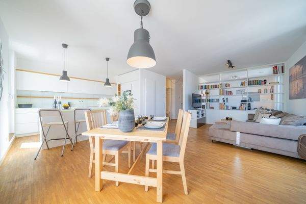 Freedome_Pictures_München_Gertrud_Grunow-Straße 26-10