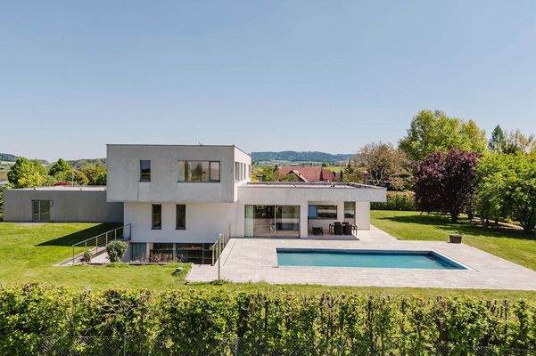 Westansicht des Architektenhauses - Vogelperspektive