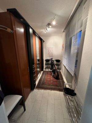 kleines Zimmer im Erdgeschoß