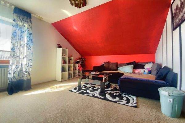 Wohnzimmer Wohnung DG