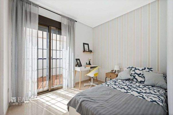 Bedroom / Dormitorio / Habitación