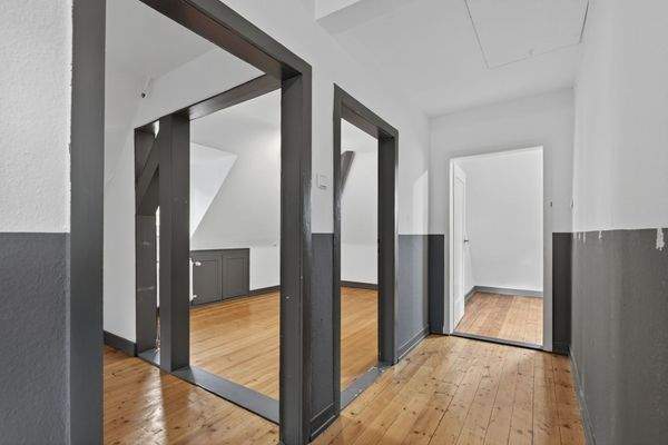 Flur Dachgeschoss hinterer Teil