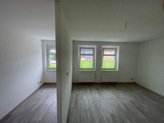 Schlafzimmer mit Ankleidezimmer.jpg